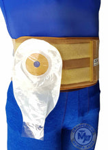 Cargar imagen en el visor de la galería, FAJA 13 CM PARA COLOSTOMIA ORIFICIO UNIVERSAL 10 CM ELASTICA CON FUNDA INCLUIDA
